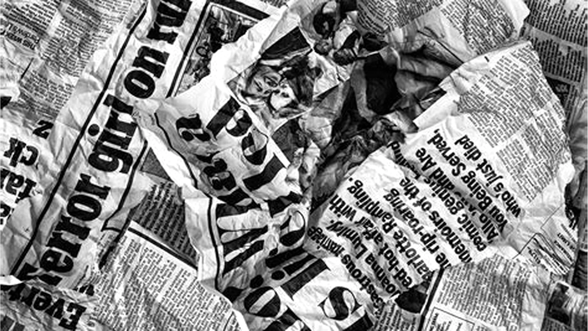 News timeline banner for PolyBuzz